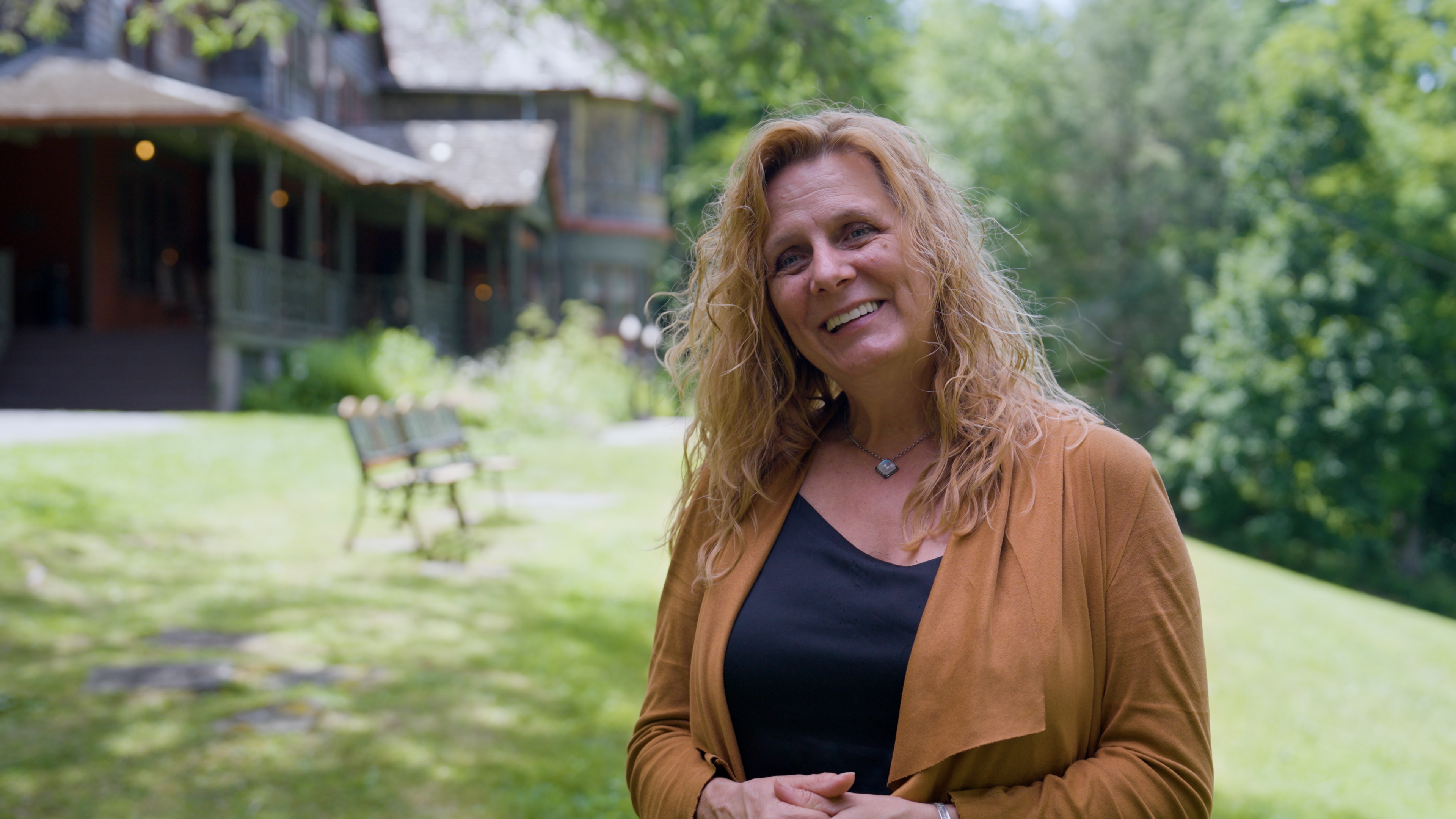 Happy customer using Gusto Integration